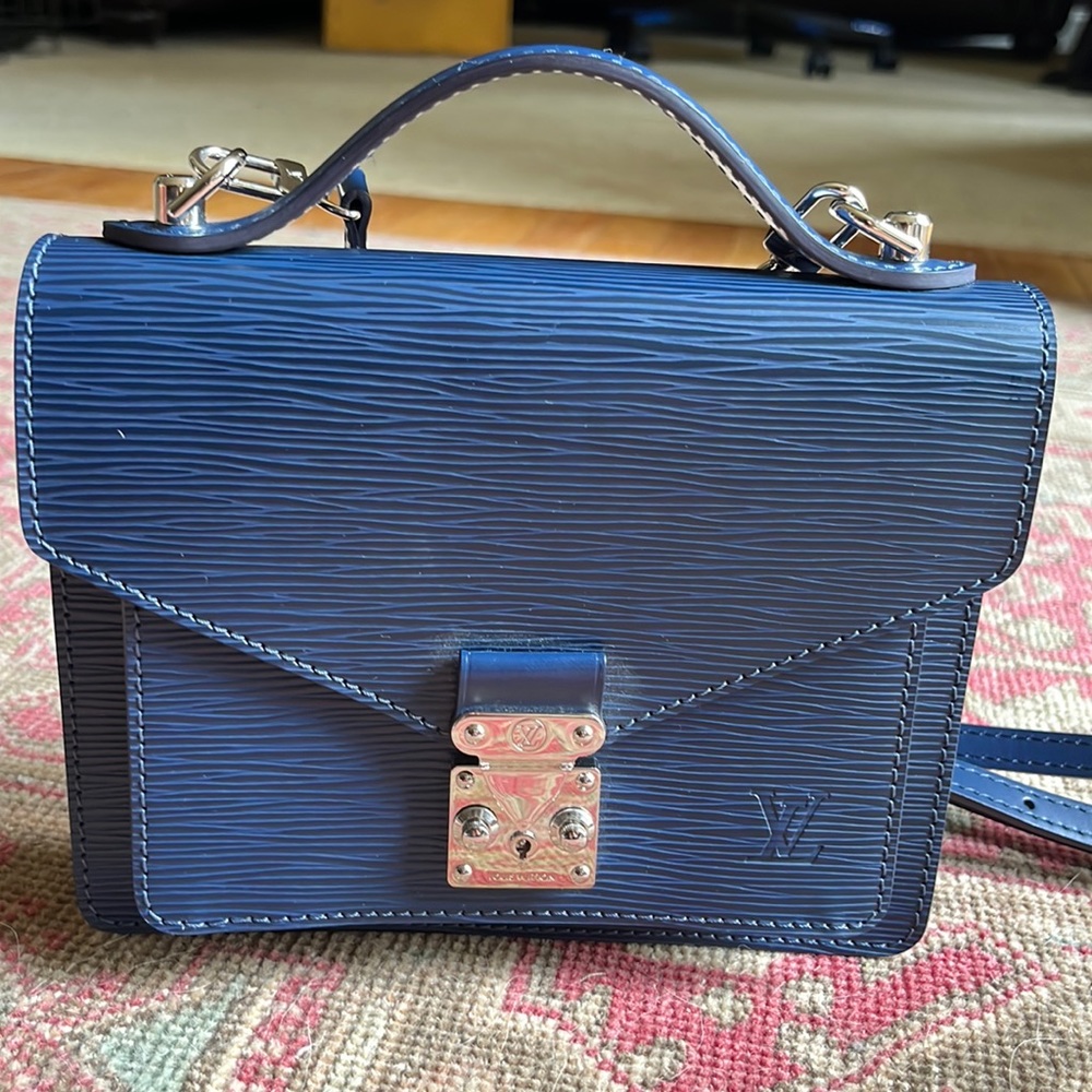 Louis Vuitton Epi Mini Monceau. Navy.